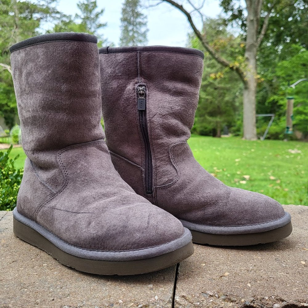 UGG Gray Pierce boots US 7